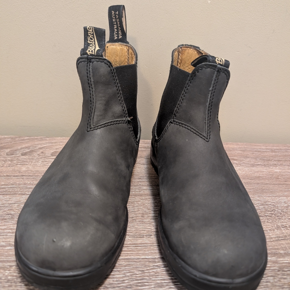 Blundstone Dark Gray Chelsea Boots